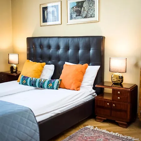 Lägenhet Kamienica Muzykow Old Town *