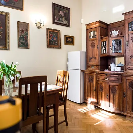 Kamienica Muzykow Old Town